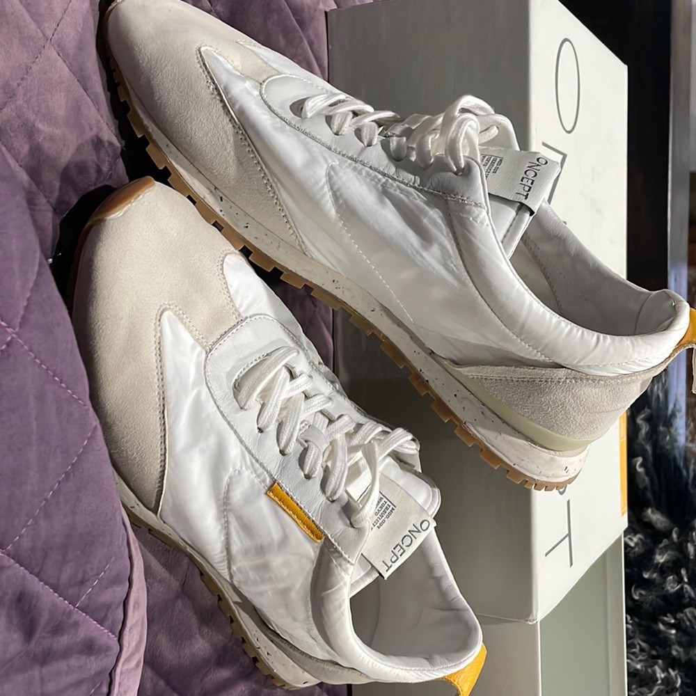 Oncept white cloud tennis shoe